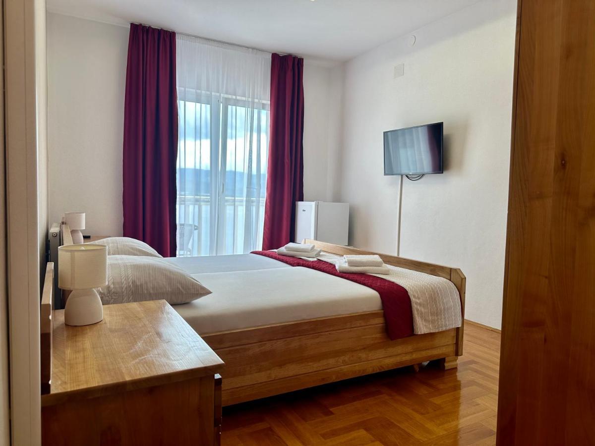 Hotel Buenavista Beach House Trogir Mastrinka Экстерьер фото
