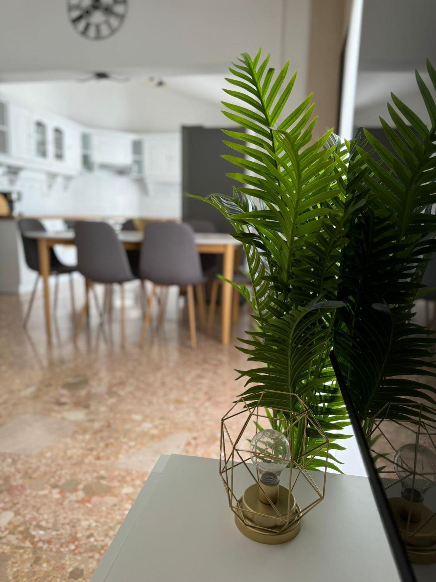Hotel Buenavista Beach House Trogir Mastrinka Экстерьер фото
